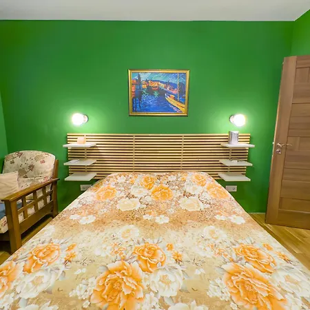 South Beach 3*
